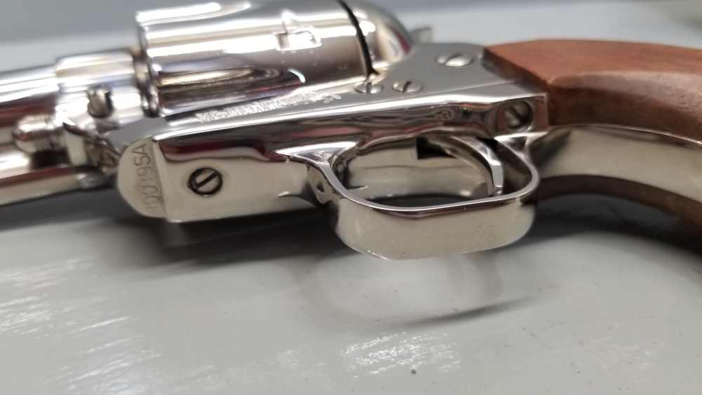 1977 3rd Gen Colt Single Action Army .45lc 7.5" Nickel W/Display Case WOW! -img-15