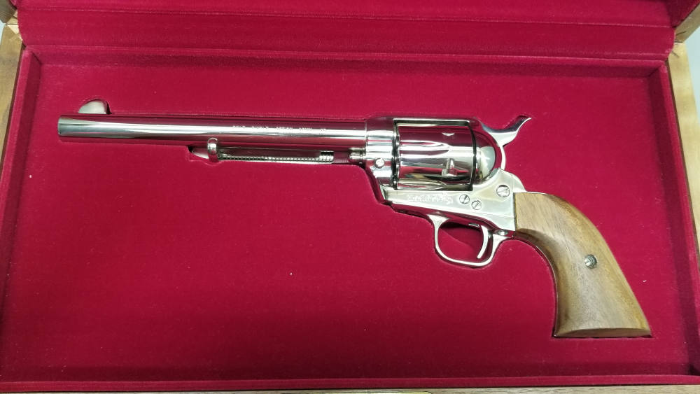 1977 3rd Gen Colt Single Action Army .45lc 7.5" Nickel W/Display Case WOW! -img-2