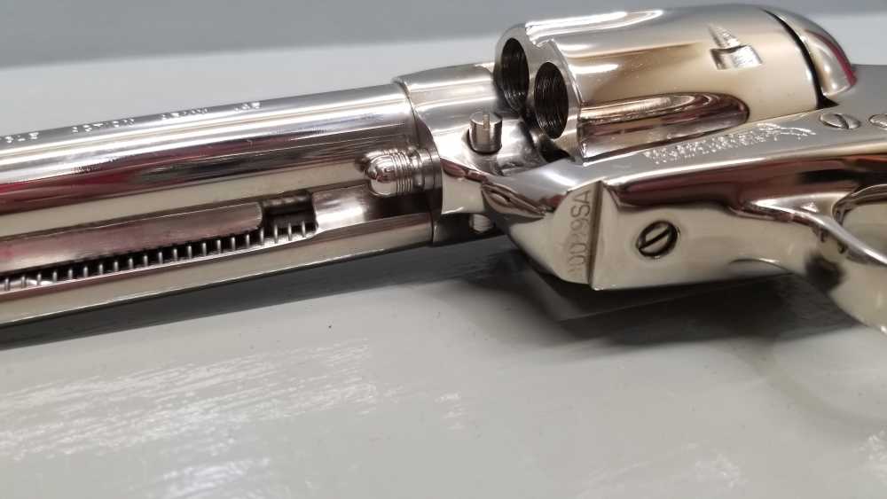 1977 3rd Gen Colt Single Action Army .45lc 7.5" Nickel W/Display Case WOW! -img-16