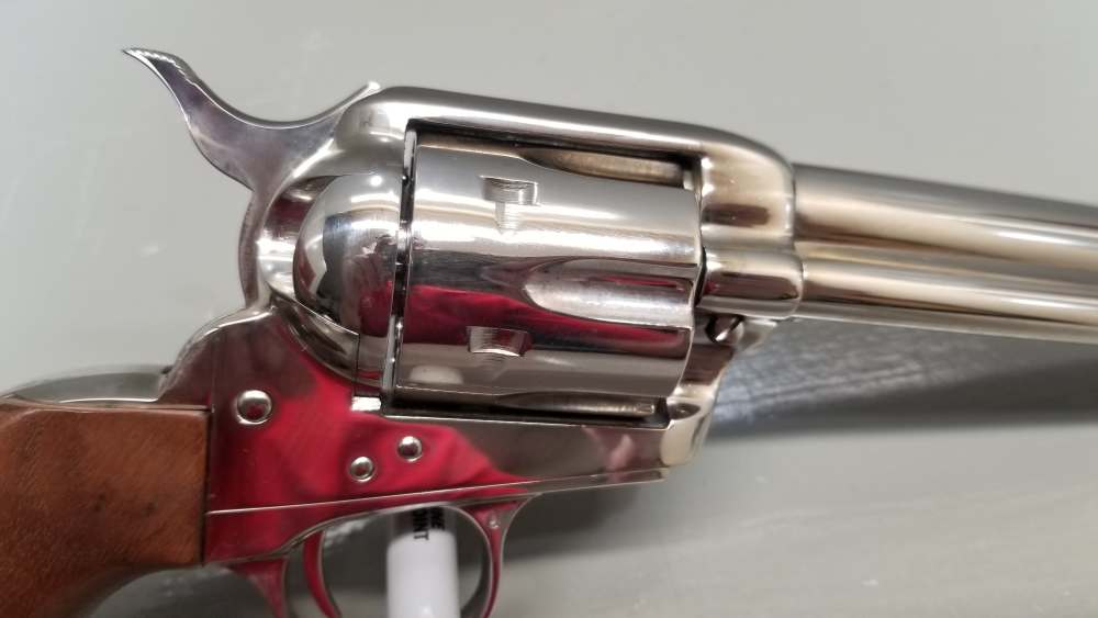 1977 3rd Gen Colt Single Action Army .45lc 7.5" Nickel W/Display Case WOW! -img-28