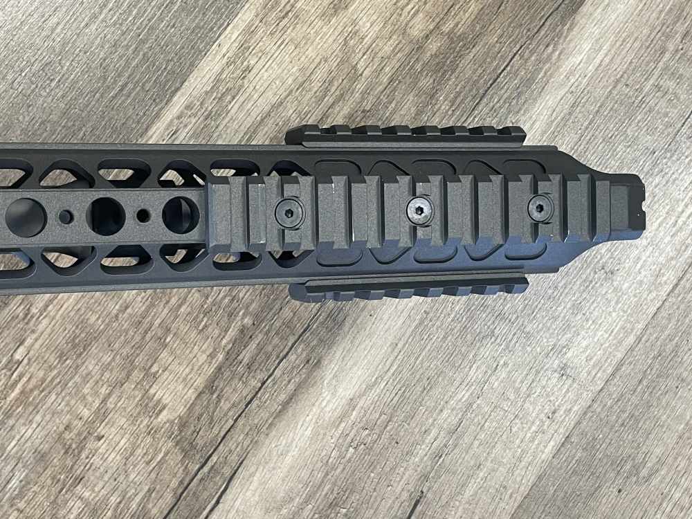 SALIENT ARMS SAI-T1 SAI GRY 5.56 AR15 US OPTICS SR-8C 1X8  REDUCED MUST GO!-img-23