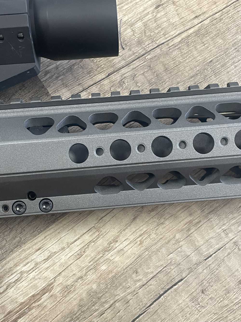 SALIENT ARMS SAI-T1 SAI GRY 5.56 AR15 US OPTICS SR-8C 1X8  REDUCED MUST GO!-img-4