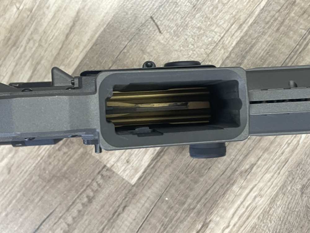 SALIENT ARMS SAI-T1 SAI GRY 5.56 AR15 US OPTICS SR-8C 1X8  REDUCED MUST GO!-img-21