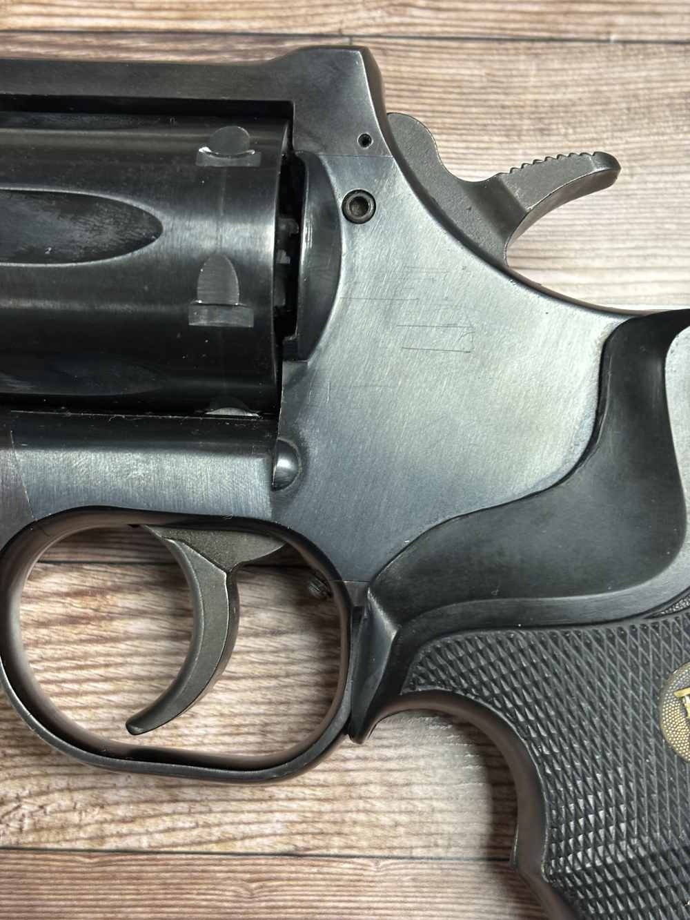 DAN WESSON MODEL 14-2 W/ 6 INCH BARREL 357 MAGNUM. NO RESERVE -img-4