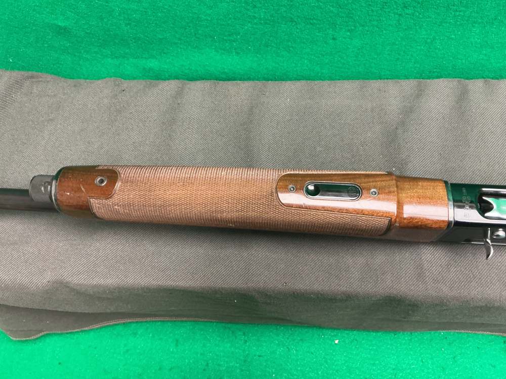 Beretta A303 12 ga semi automatic shotgun-img-9