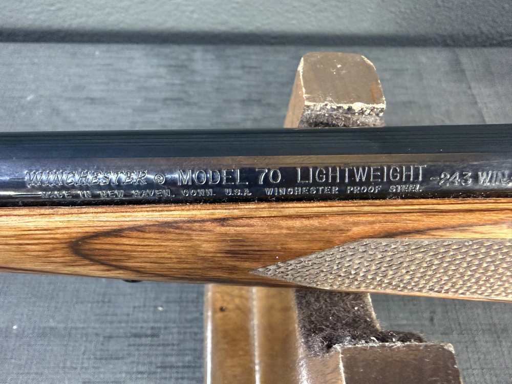 Winchester Model 70 Lightweight .243 Winchester 1988 Production Laminate -img-9
