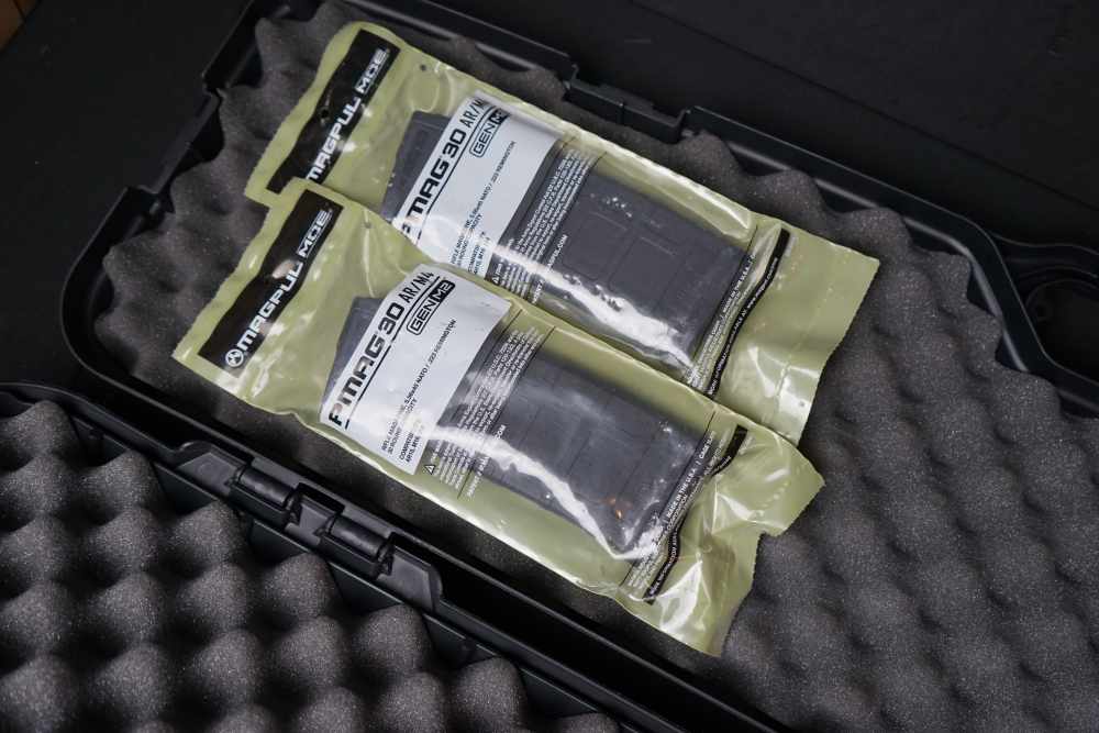 Cobalt Kinetics BAMF, 5.56, SBR 7", Green, Case, 2 mags-img-10