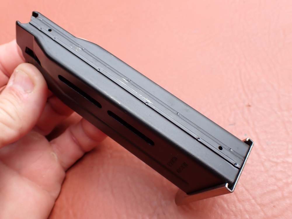 HECKLER & KOCH HK P7-M10 FACTORY .40S&W PISTOL MAGAZINE w/ NICKEL BASE-img-27