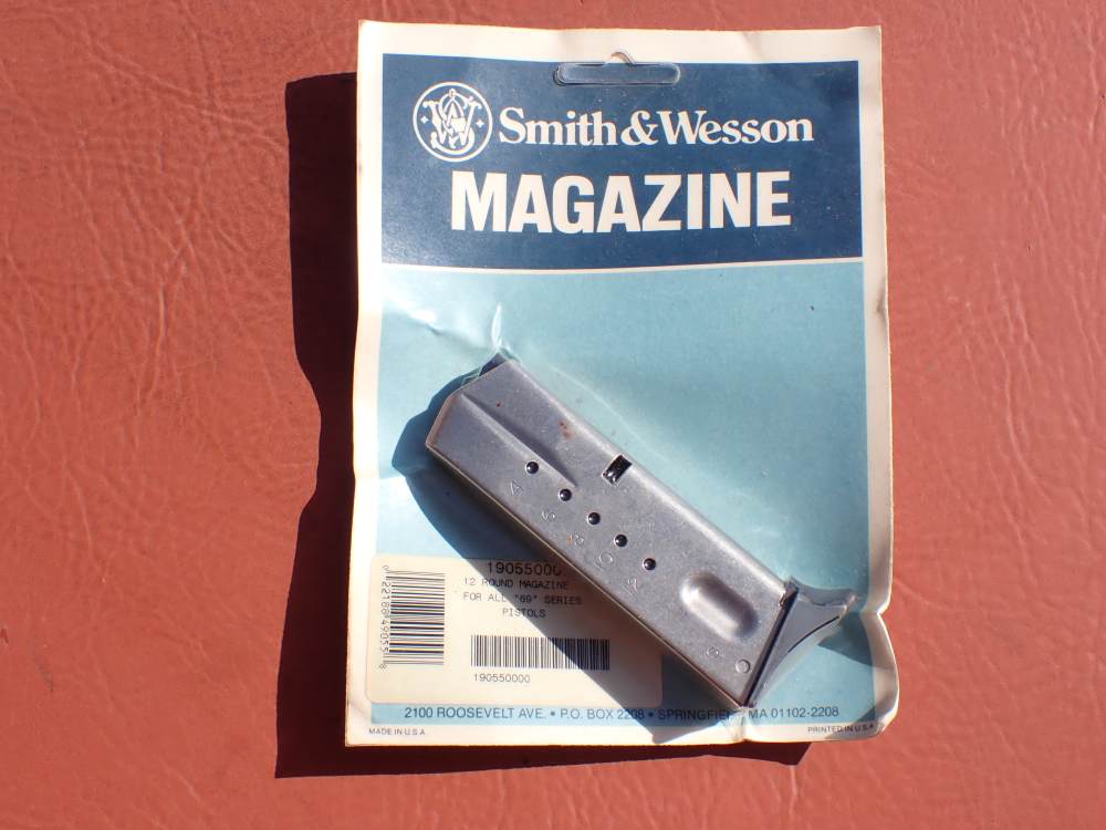 SMITH & WESSON MODEL 6906 STAINLESS 9MM FACTORY 12RD MAGAZINE (NIB)-img-0