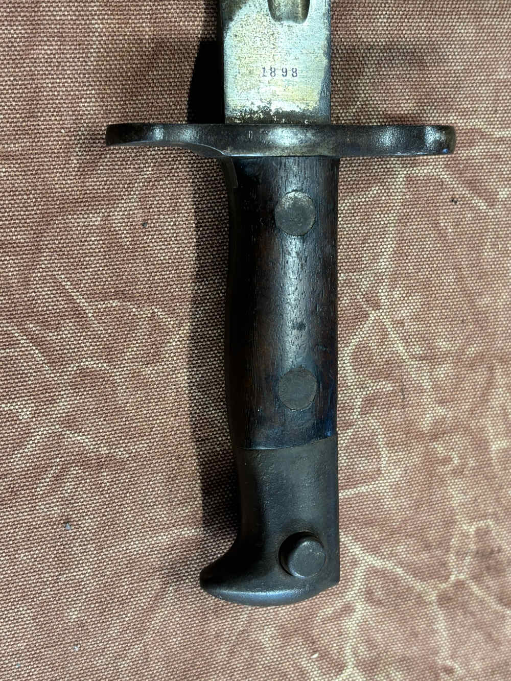 U.S. Krag Bayonet 1898 dated  #1548-img-1