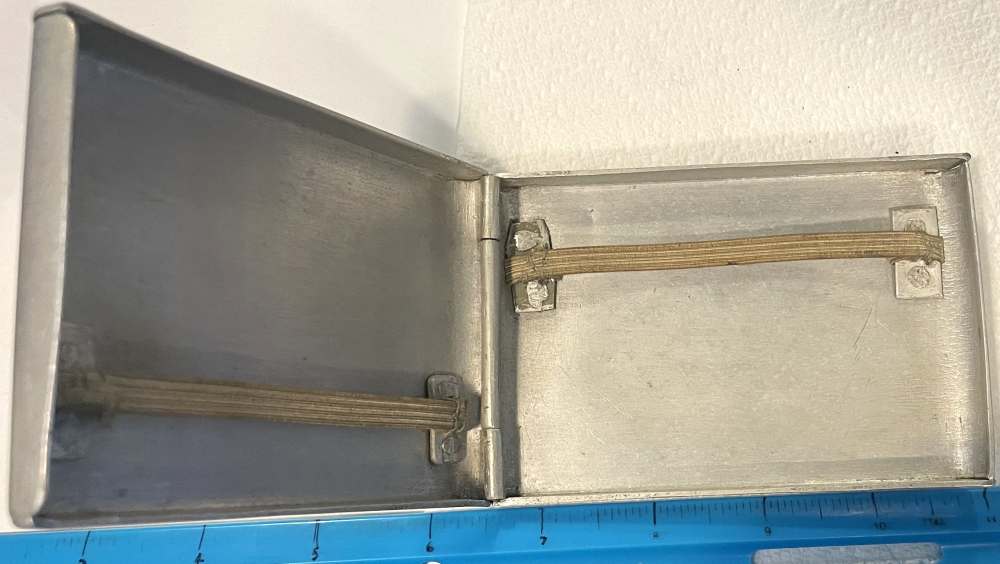 1945 Aluminum Cigarette Case US Trench Art Souvenir France 1945-img-1