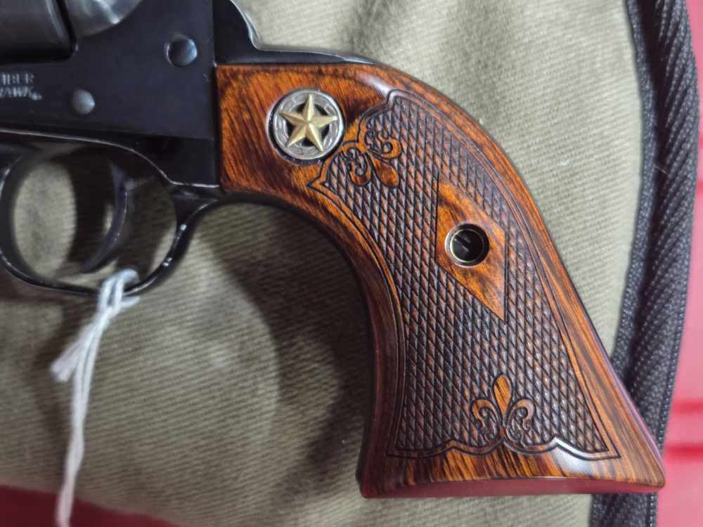 Ruger Blackhawk .45 Colt Custom Grips -img-1