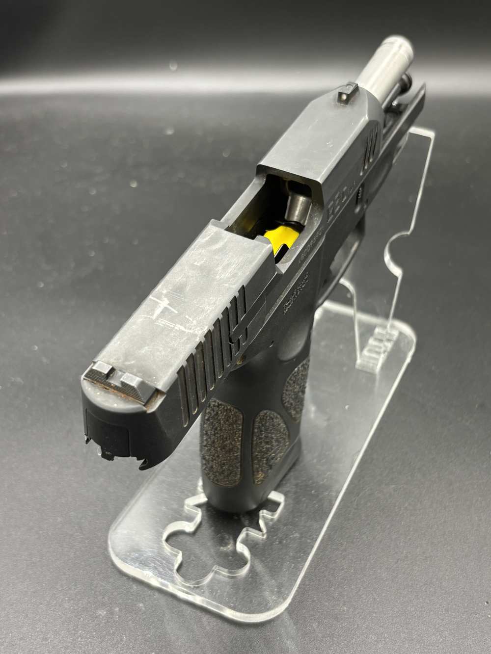 Taurus G3C 9mm black pistol -img-2