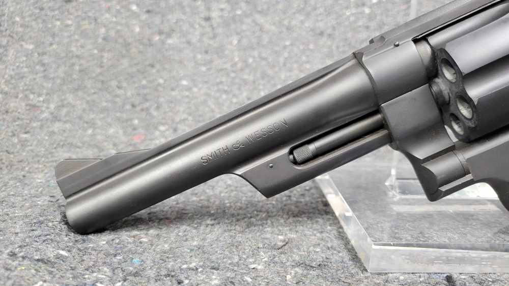 Smith & Wesson Mdl 28-2 Cal. .357 mag 6" Barrel. Black Finish.-img-3