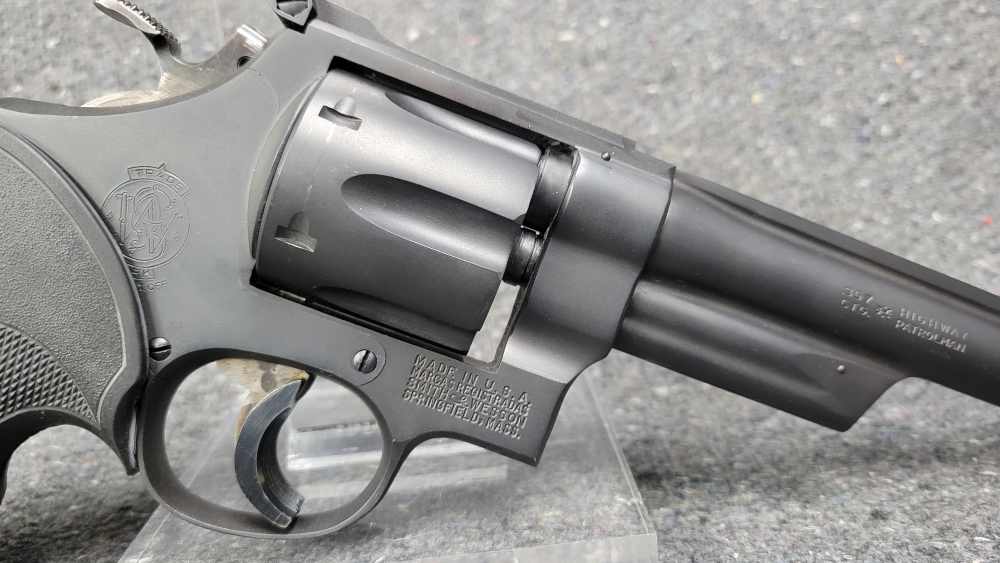Smith & Wesson Mdl 28-2 Cal. .357 mag 6" Barrel. Black Finish.-img-6