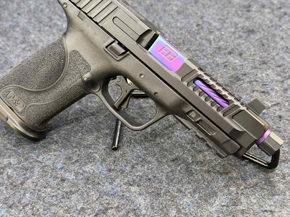 ED BROWN FUELED SERIES M&P F2 SEMI PISTOL 9MM TB W/BAG & 2 MAGS-img-6