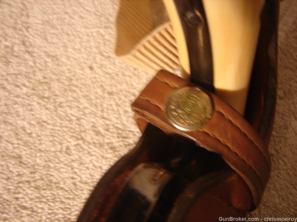 S&W K FRAME SHOULDER HOLSTER BY BIANCHI THE STING-img-13
