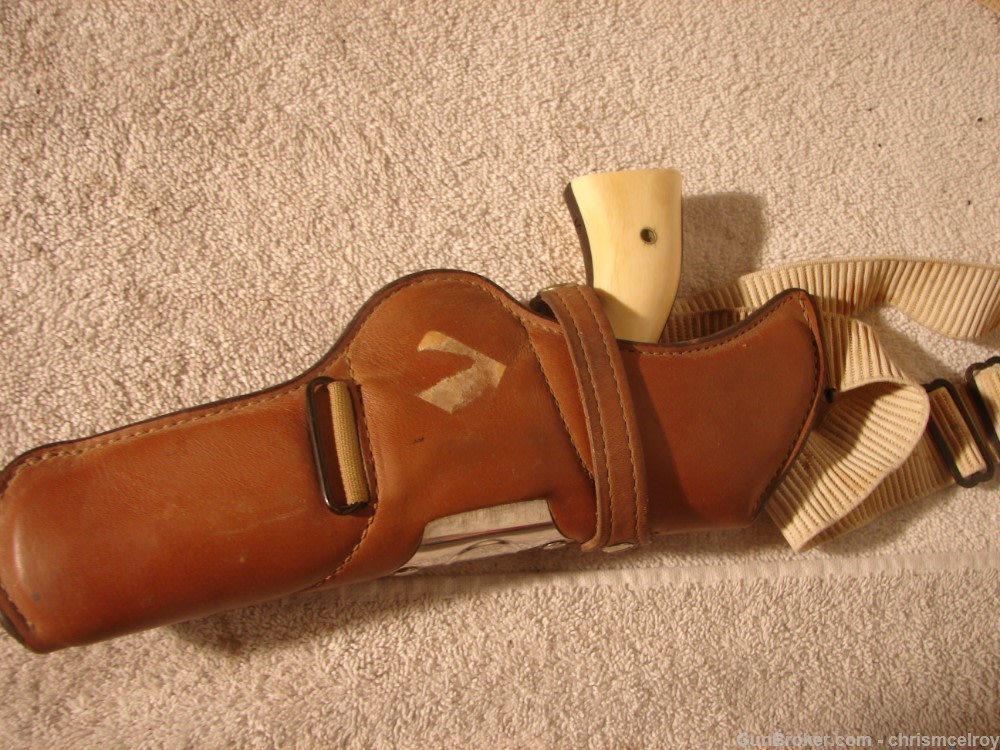S&W K FRAME SHOULDER HOLSTER BY BIANCHI THE STING-img-14