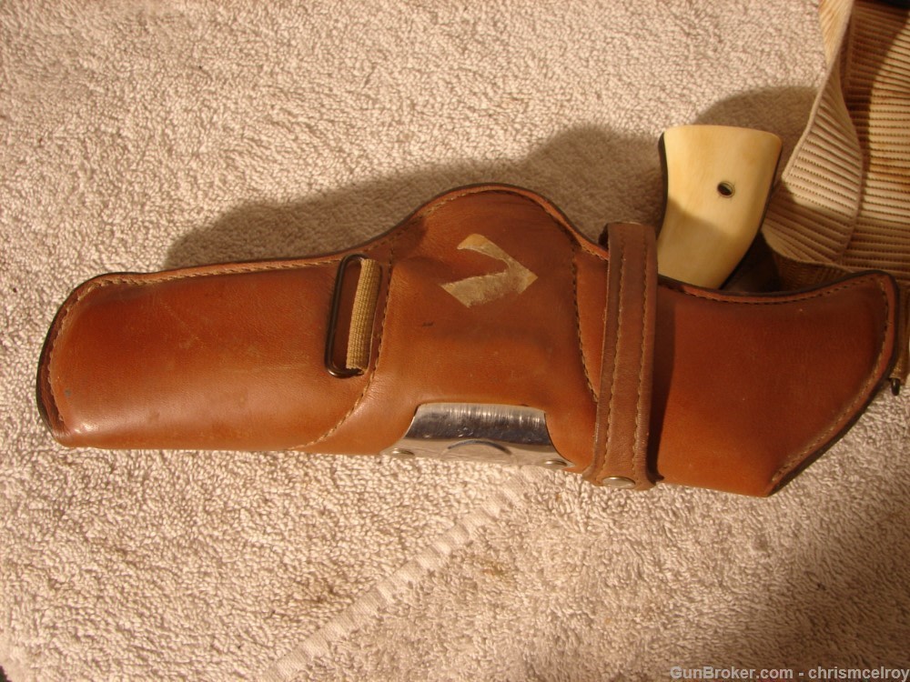 S&W K FRAME SHOULDER HOLSTER BY BIANCHI THE STING-img-19