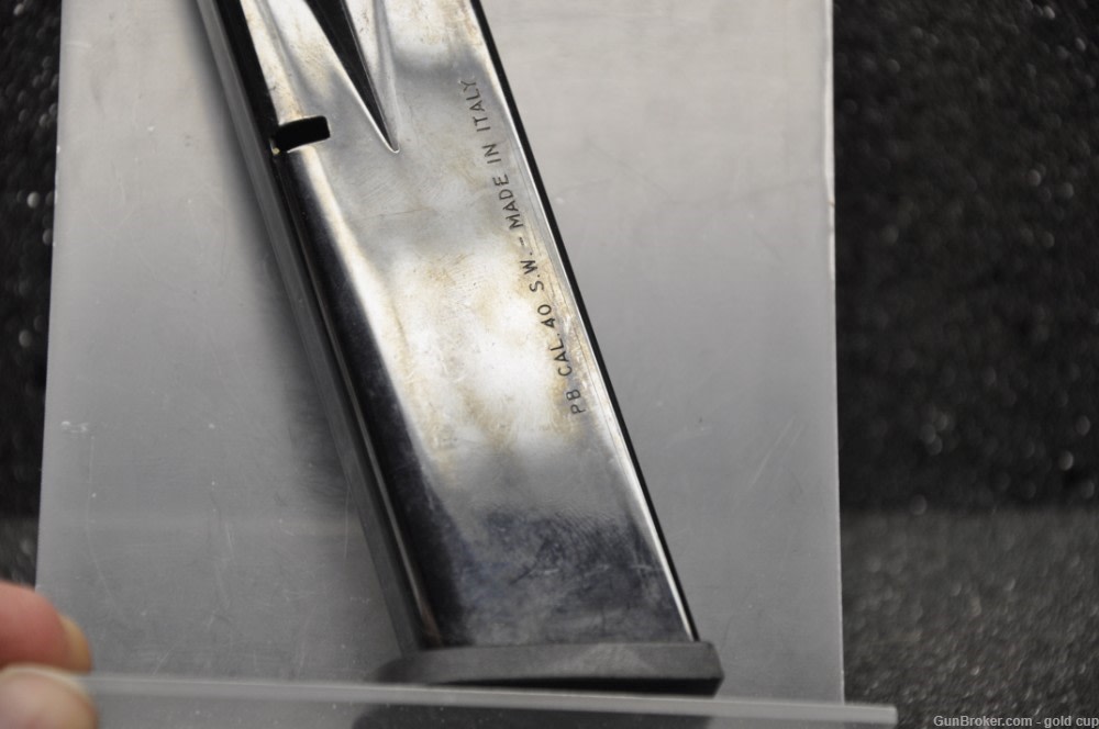 BERETTA 92FS 40 S&W 13 RD Factory Original Steel Magazine-img-1