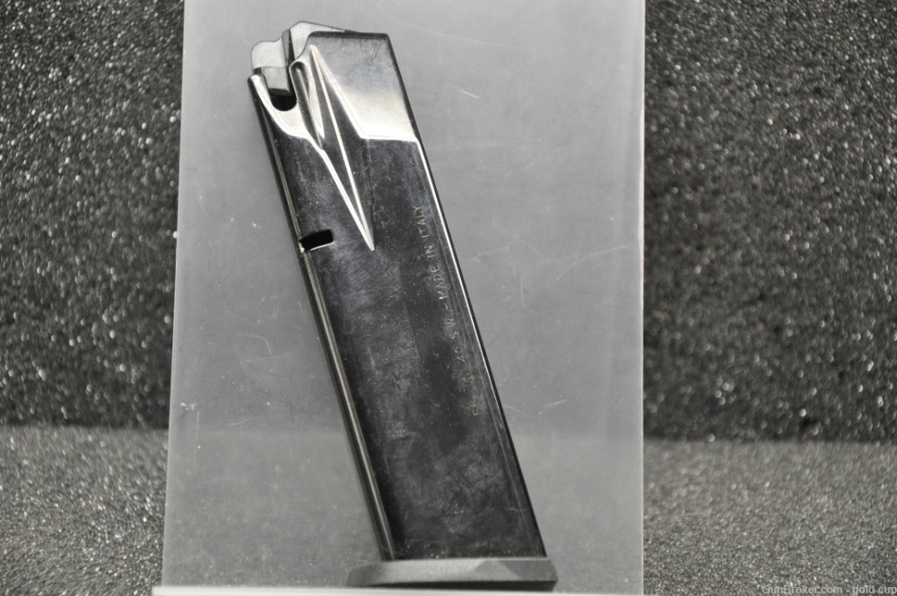 BERETTA 92FS 40 S&W 13 RD Factory Original Steel Magazine-img-0