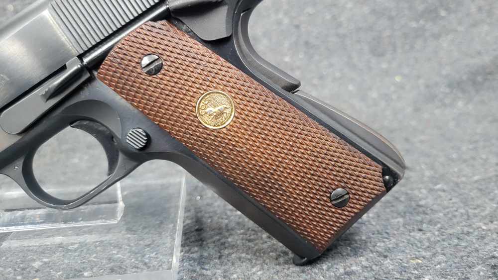 Colt Series 70 Government Model Cal. .45 ACP Ser. 98622B70. Great piece!-img-1