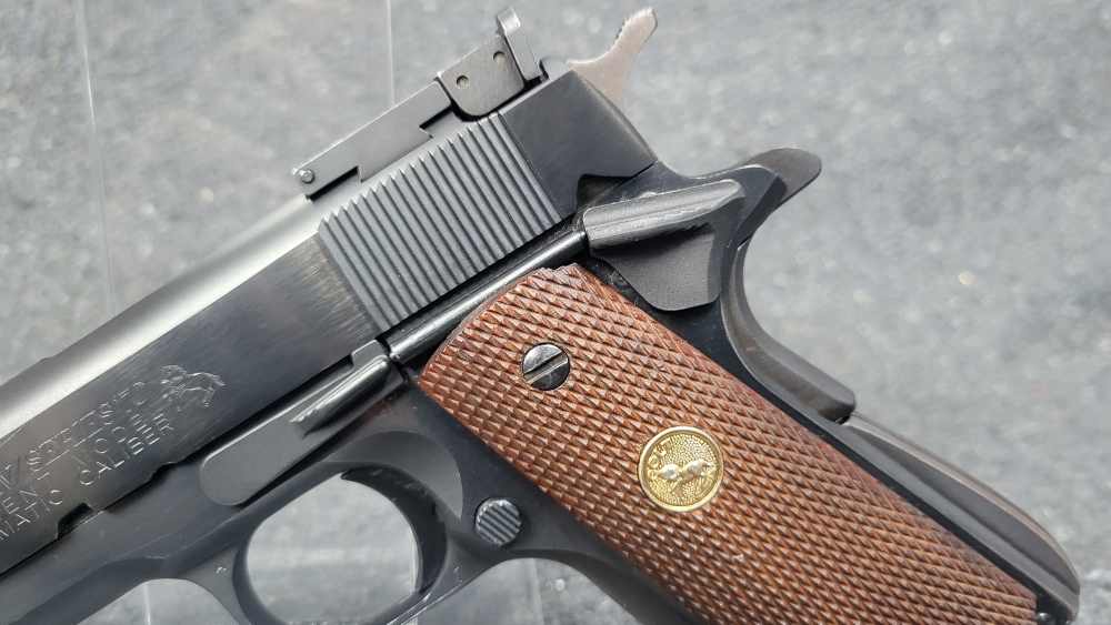Colt Series 70 Government Model Cal. .45 ACP Ser. 98622B70. Great piece!-img-2
