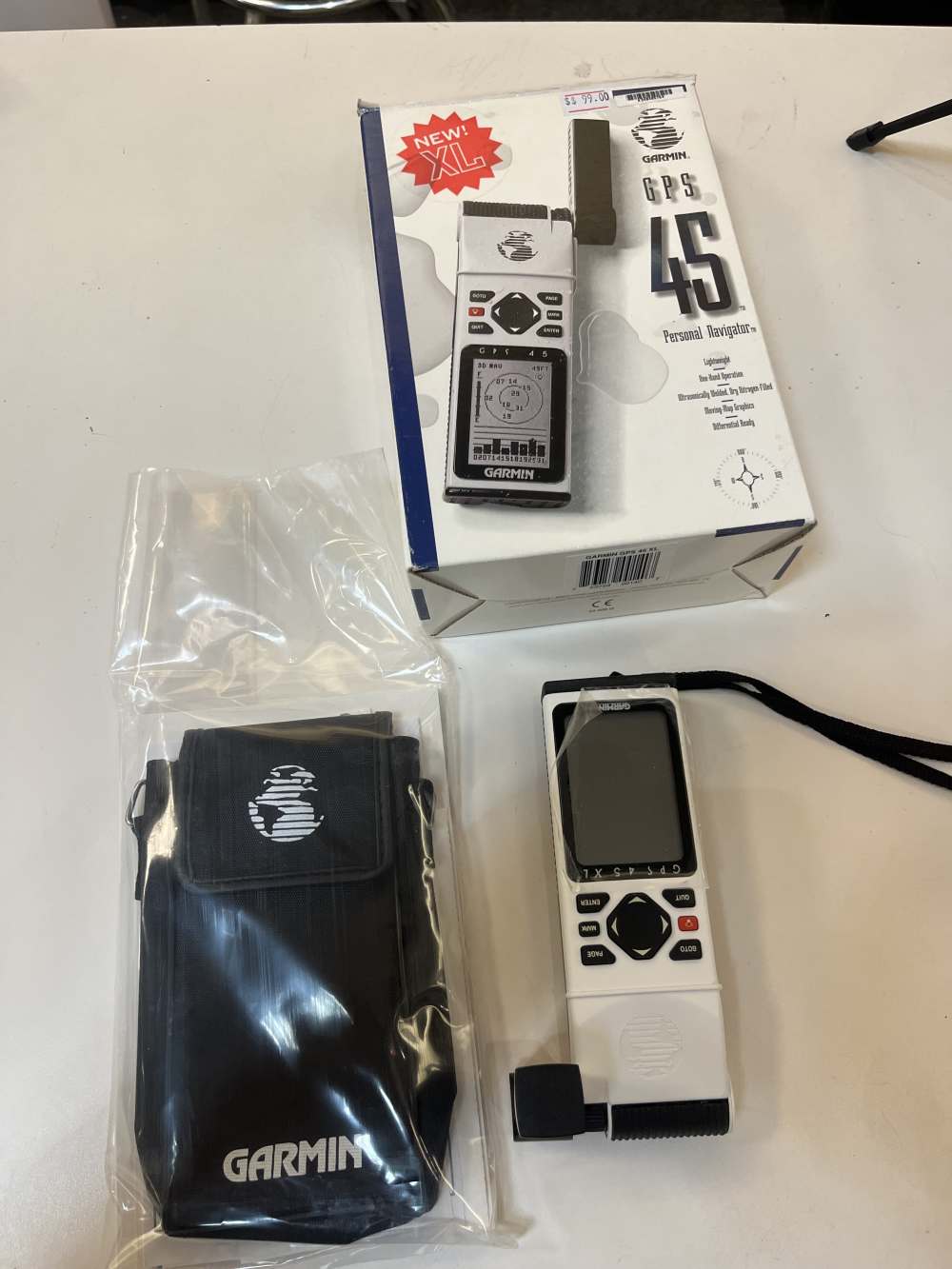 Garmin GPS 45 Handheld GPS-img-0