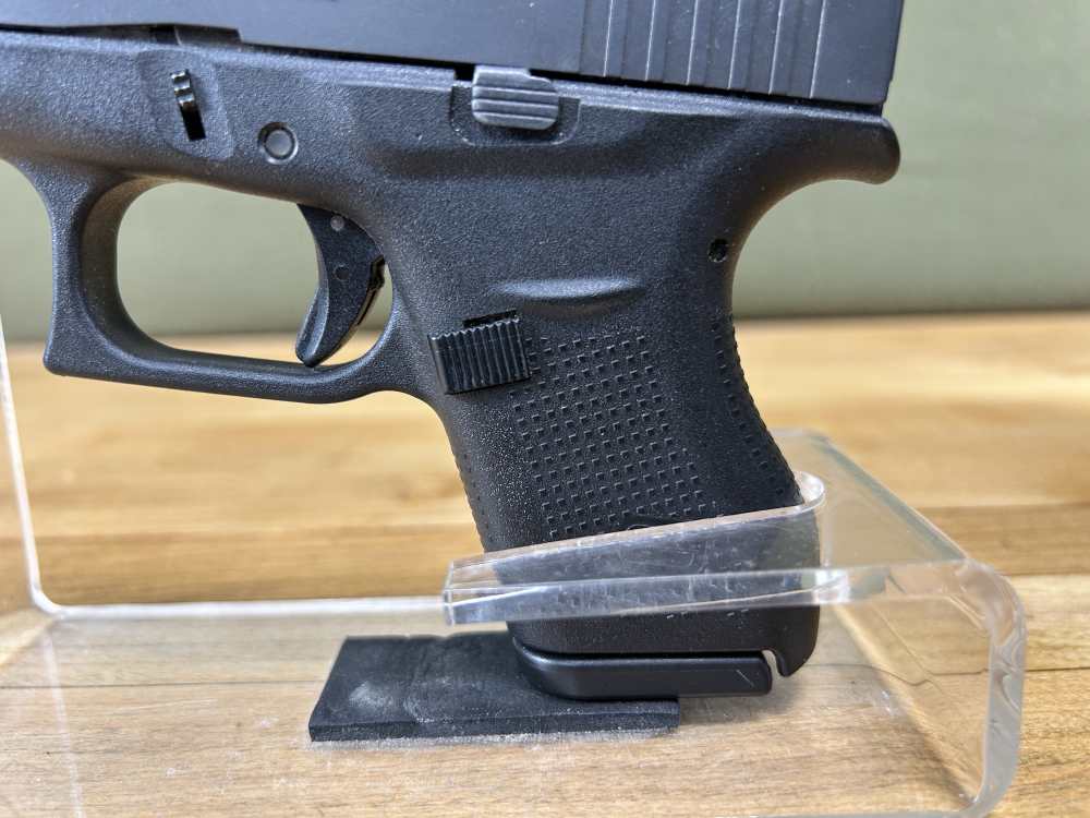 Glock G42 Semi Auto Pistol .380 ACP Used VGC W/ OEM Box 1 Mag 3.25" Barrel -img-6