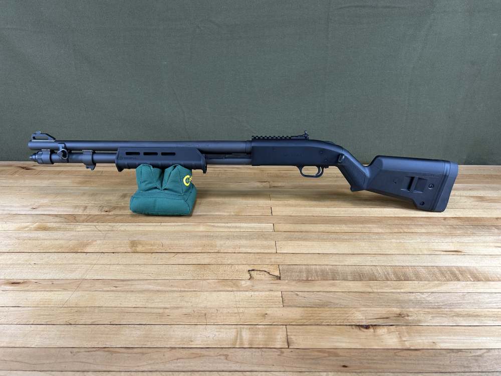 Mossberg Model 590 Pump Action Shotgun M590A1 Magpul As New in Box 12 GA VG-img-3
