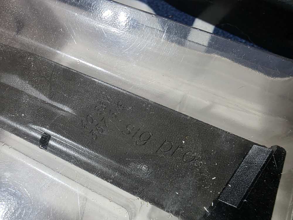 Sig Sauer Pro OEM 12 Rd SP2022 .40/.357 Sig Magazine *NEW* -img-1