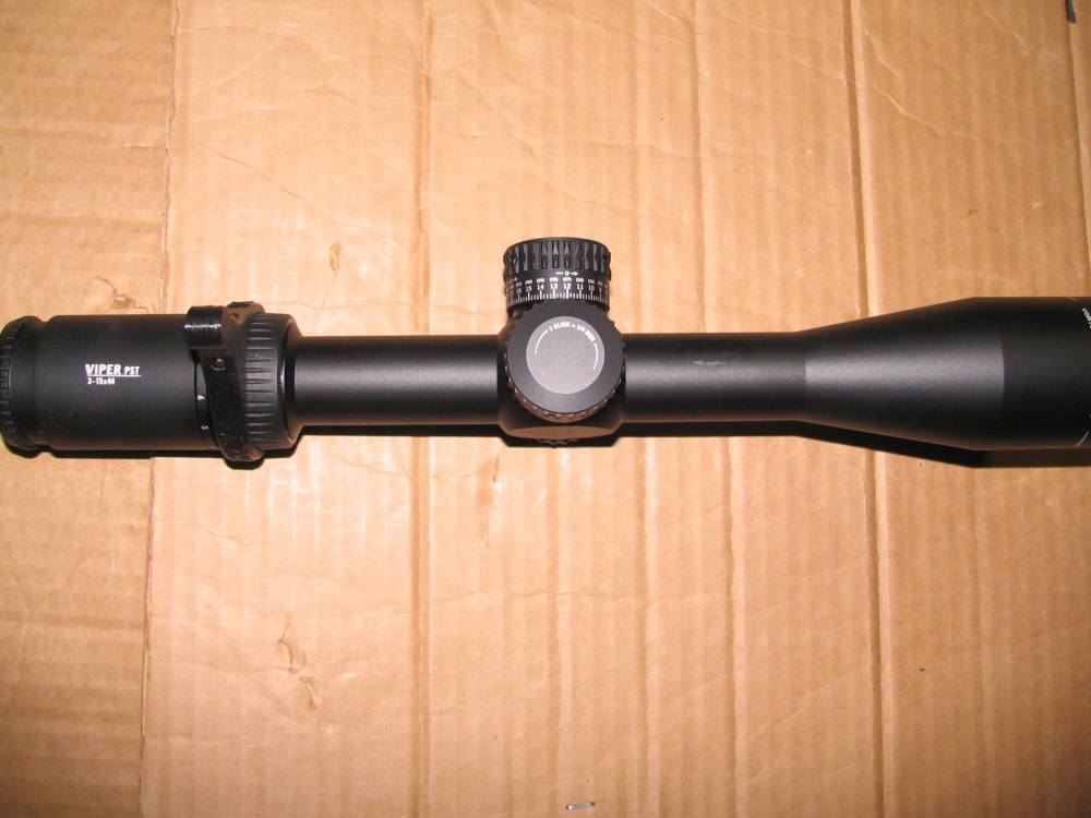 Vortex 3-15x44 Viper PST Scope, 30mm, Illuminated w/rings. Ex Cond. -img-2