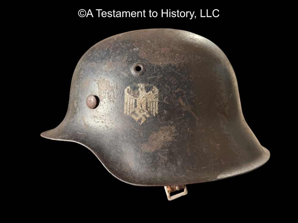 WWII GERMAN- ARMY HEER M42 SINGLE DECAL HELMET- FULL LINER WW2-img-0