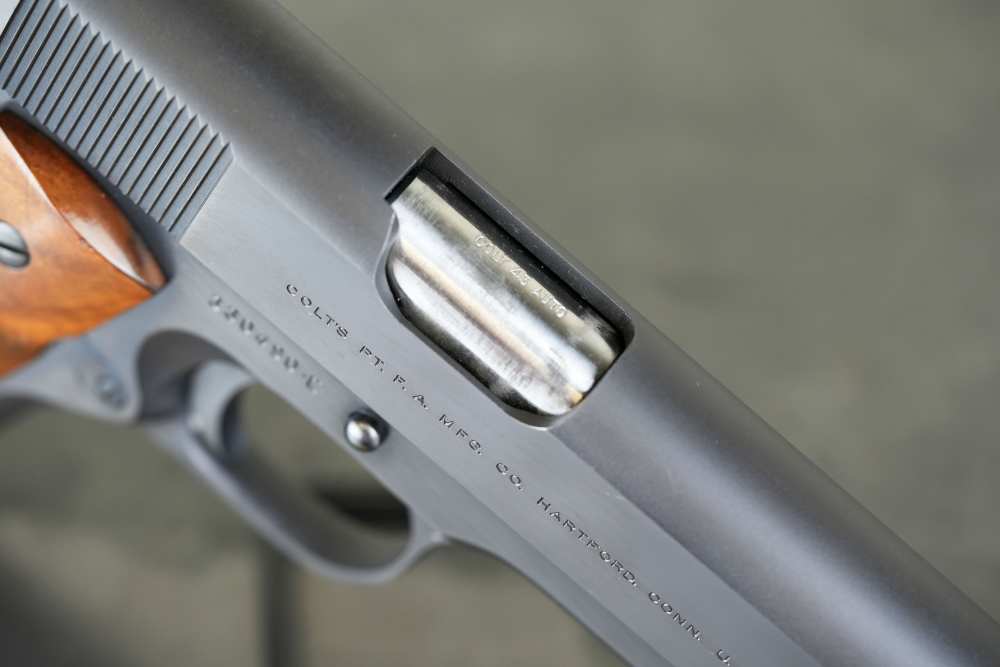Colt Government Model .45 ACP – 1969 Production – Box, Manual & Grips-img-14