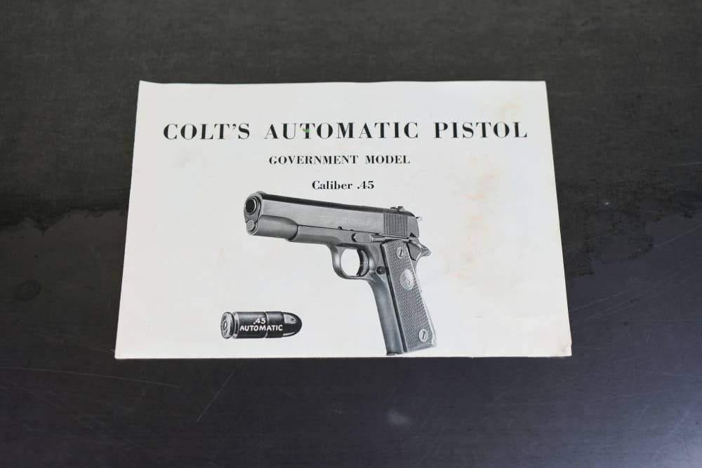 Colt Government Model .45 ACP – 1969 Production – Box, Manual & Grips-img-42