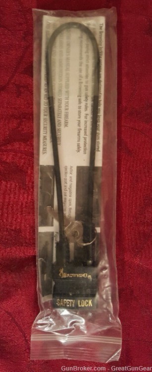 Browning Regal Savage Arms Master Lock Firearm Gun Safety Locks Lot of 4-img-2