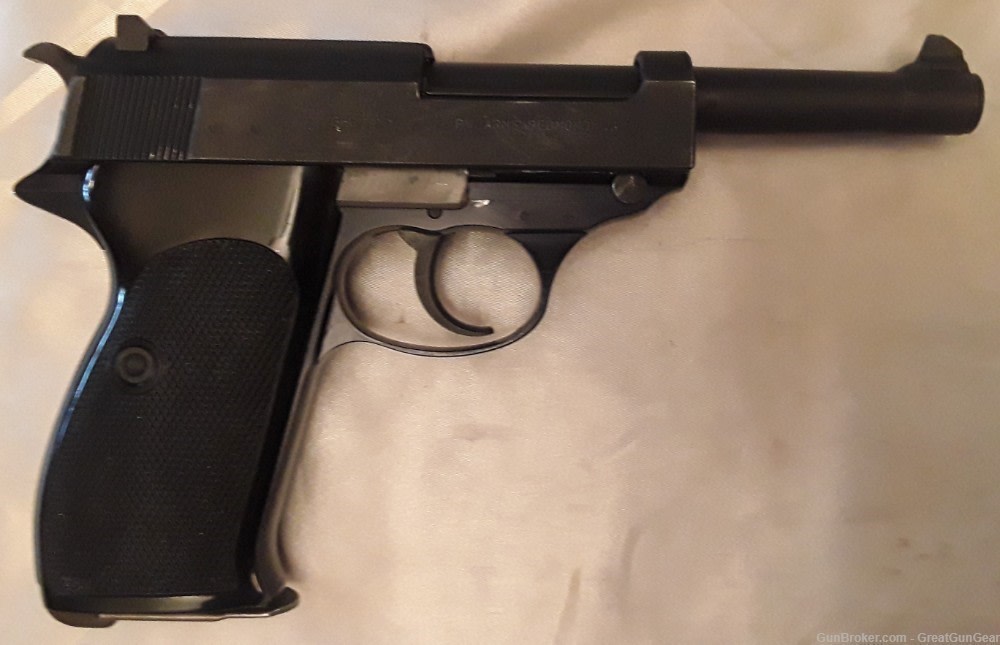 1964 Walther P1 Semi-Automatic Pistol Caliber 9MM with Leather Holster-img-3