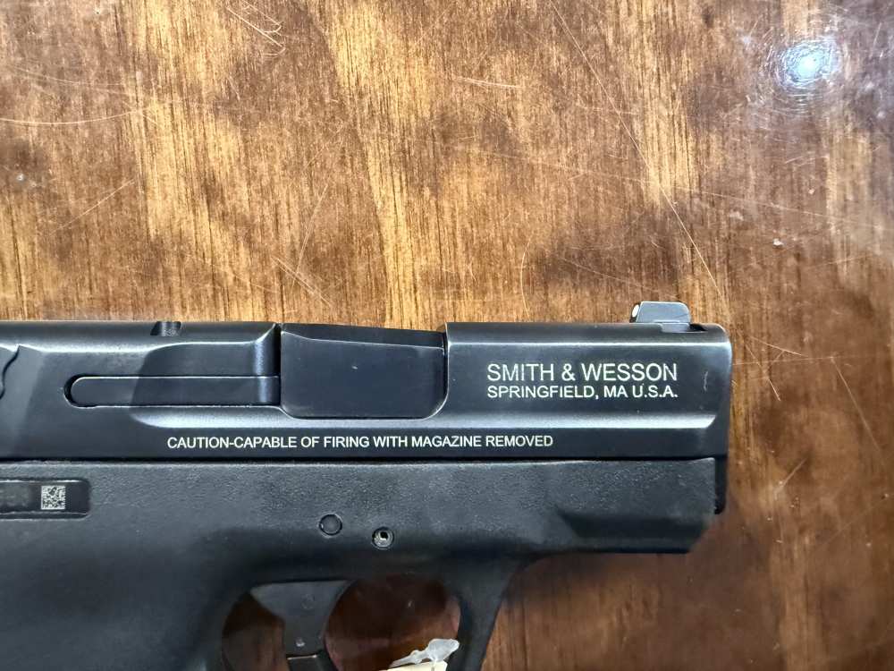 Preowned S&W M&P Shield 1.0 in 9mm-img-6