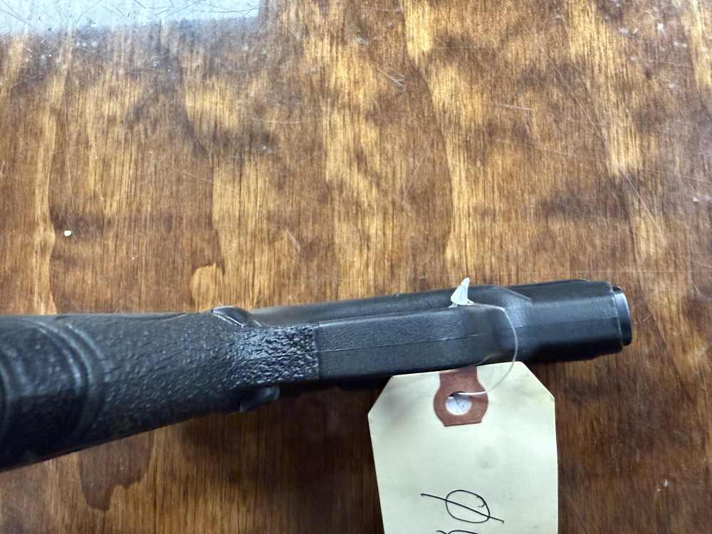 Preowned S&W M&P Shield 1.0 in 9mm-img-9