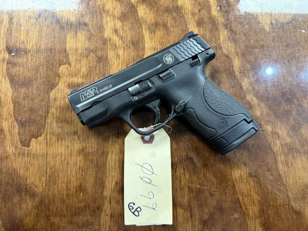Preowned S&W M&P Shield 1.0 in 9mm-img-1