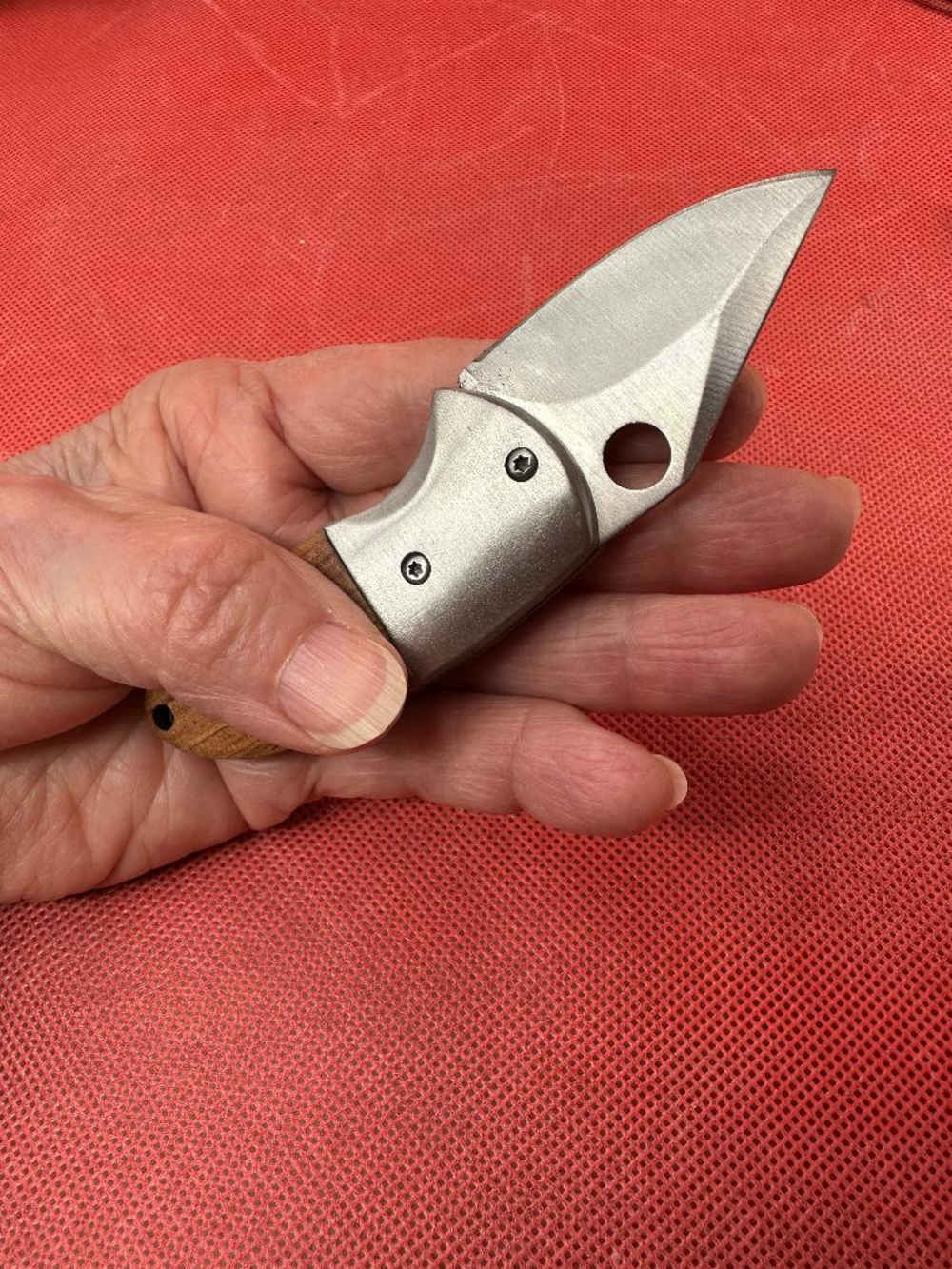 Stinger Pocket knife -img-2