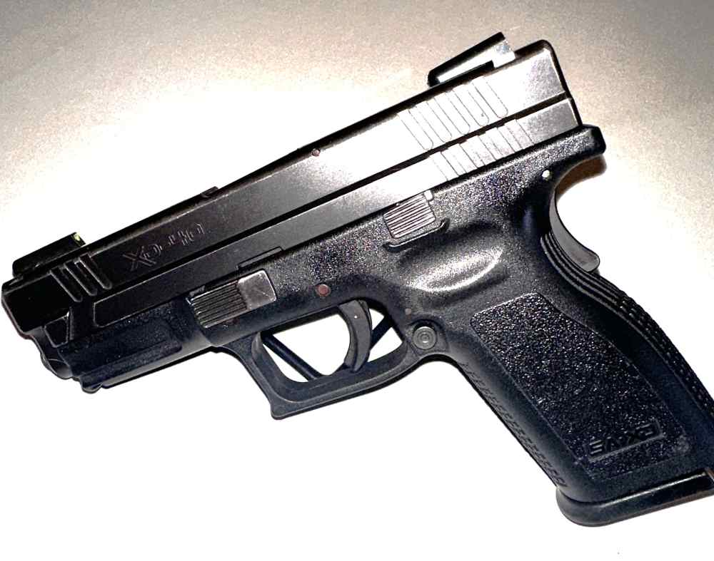 SPRINGFIELD ARMORY - XD-40 - .40S&W - USED-img-0