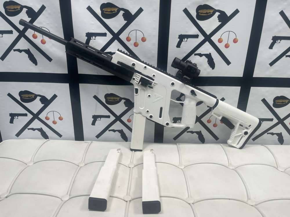 Kriss Vector .22 LR w/ Red Dot & 3 Mags -img-0