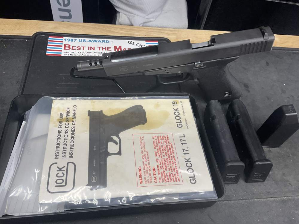 RARE Glock 17L Ported Gen 1-img-6