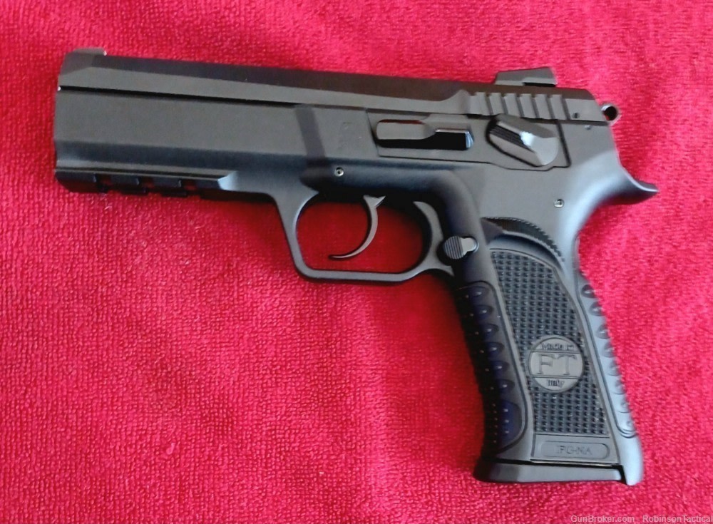 TANFOGLIO DEFIANT FORCE PLUS 9MM PISTOL-img-2