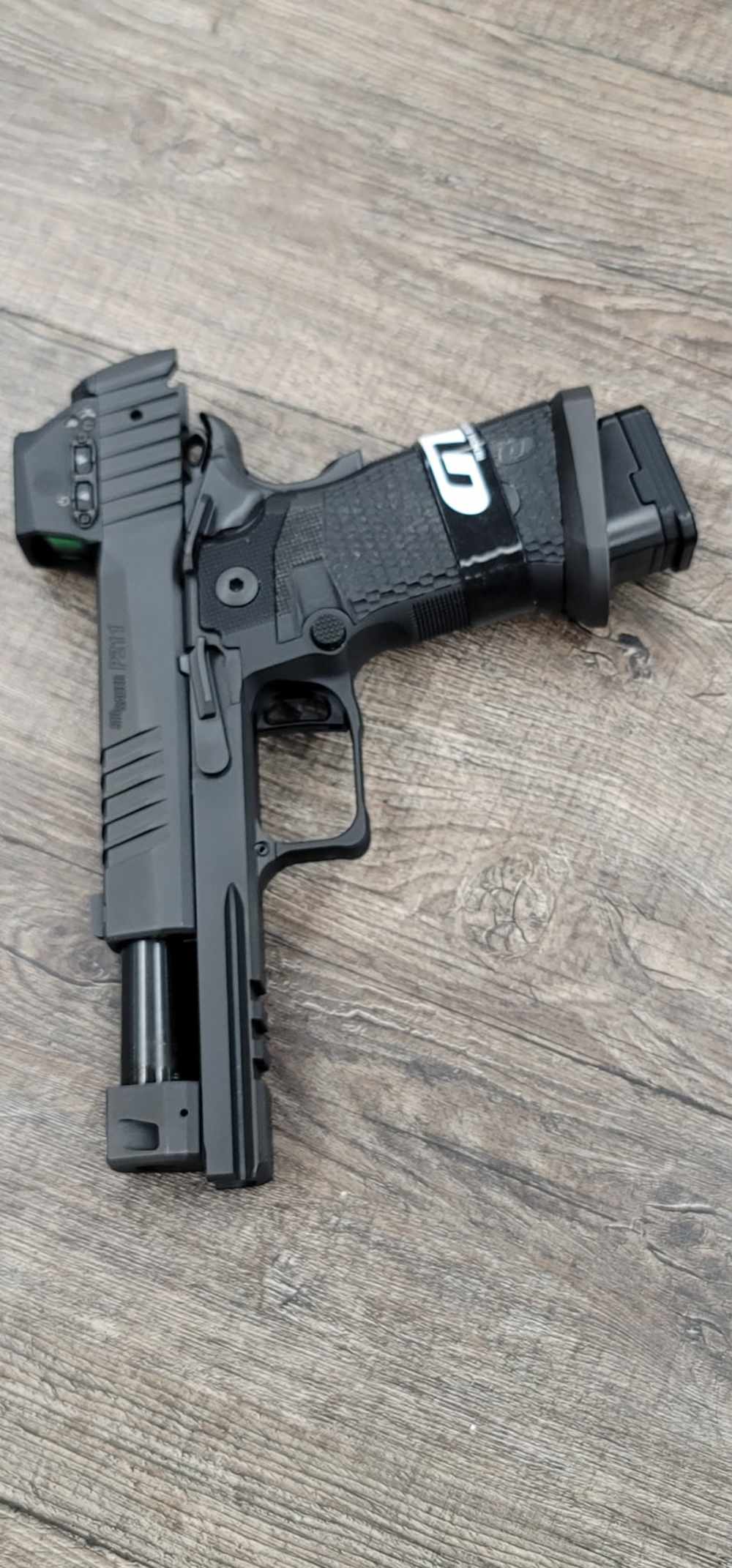 NEW Brand New Sig Sauer P211 GTO 9MM 4.4 BLK COMP 21RD ROMEO-X SIG-LOC PRO-img-5
