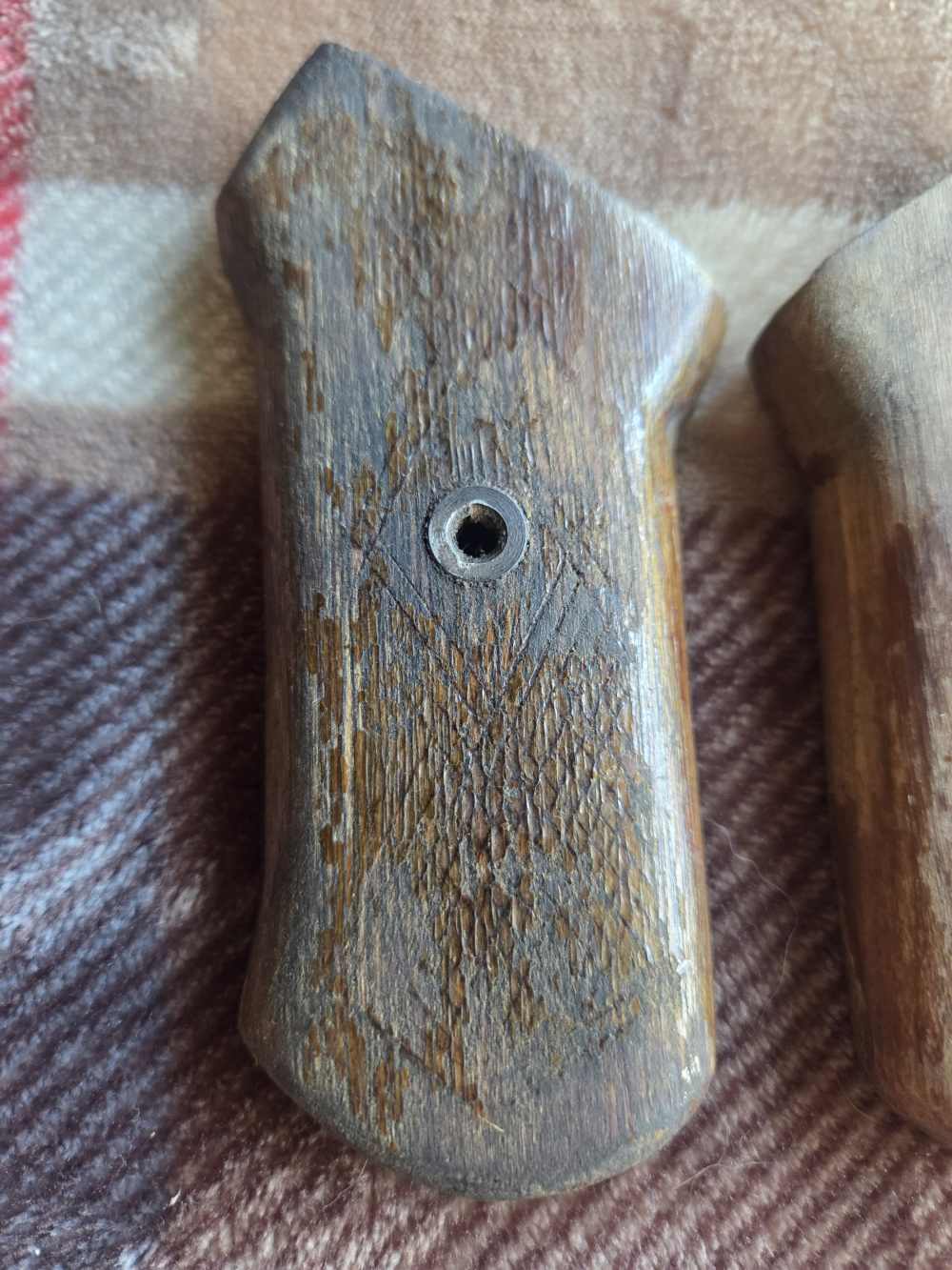  Wood  Russian Soviet AK47 Type 1 Grip Panels Checkered T1 AK 47 7.62x39-img-3