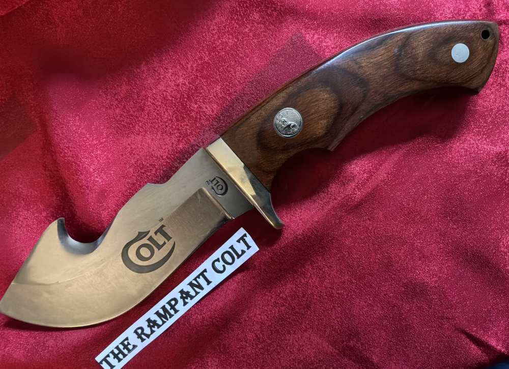 CT-7 Colt Serengeti Knife Brown Handle -img-0