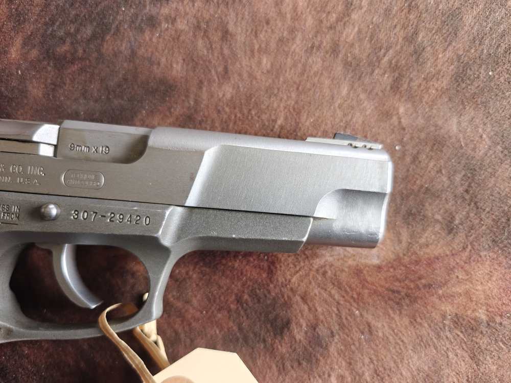 Classic Ruger P89DC Stainless 9mm Pistol-img-3