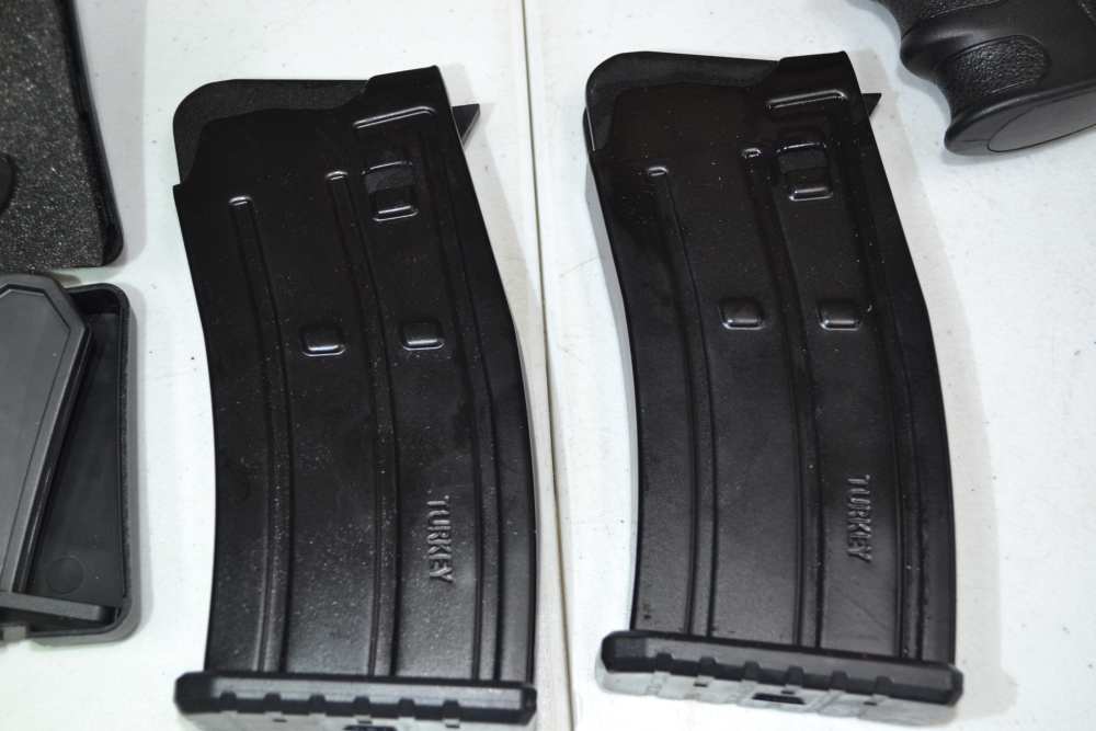 Derya Arms Model RIA VRBP100 12 gauge s/a shotgun 19" barrel.-img-2